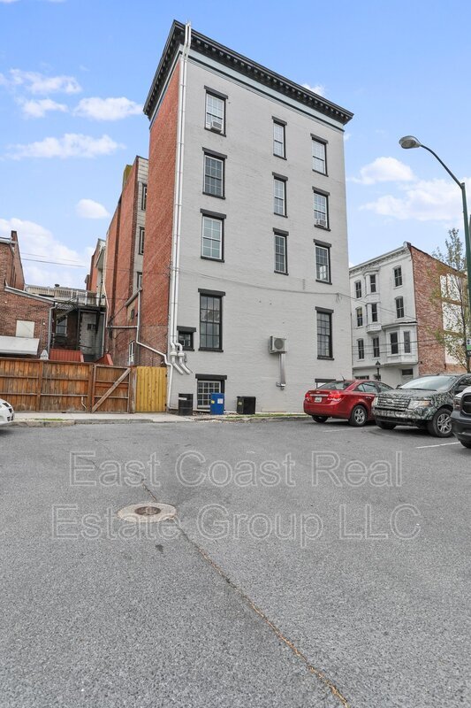 Primary Photo - 55-57-57 S Potomac St