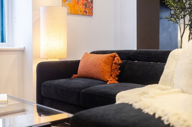 Photo du bâtiment - 1220 Rue St Marc