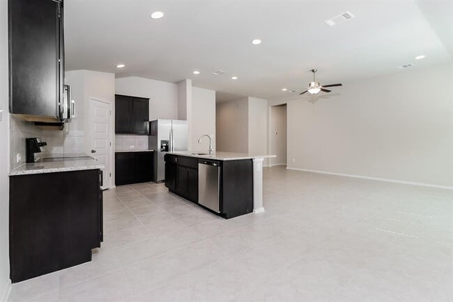 Building Photo - 20411 Rock Park Ln