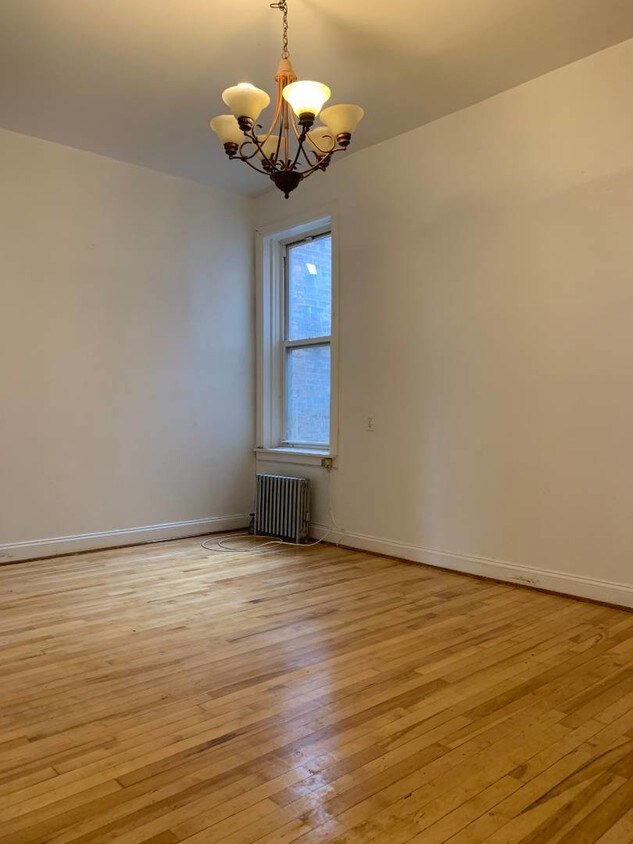 Primary Photo - 511 Cortelyou Rd