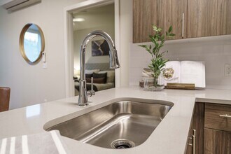 Interior Photo - The Woods on Marquam Hill