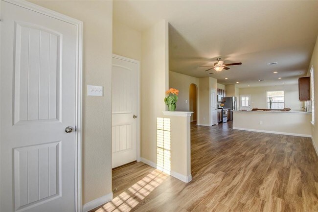 Building Photo - 9802 Grayson Gardens Dr