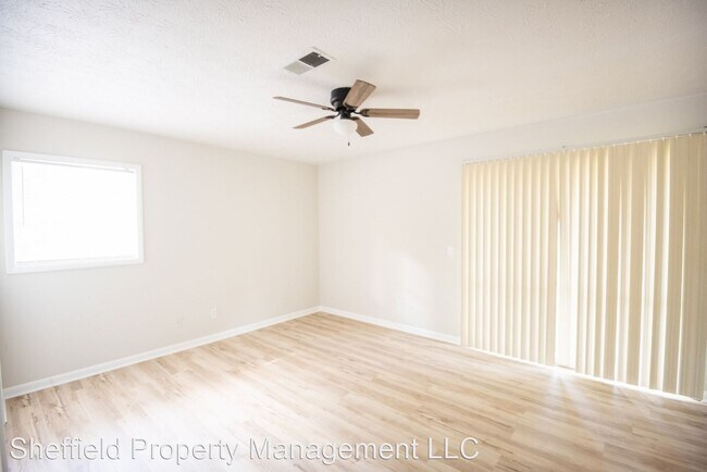 Building Photo - 4 br, 3 bath House - 5911 Bishop Dr