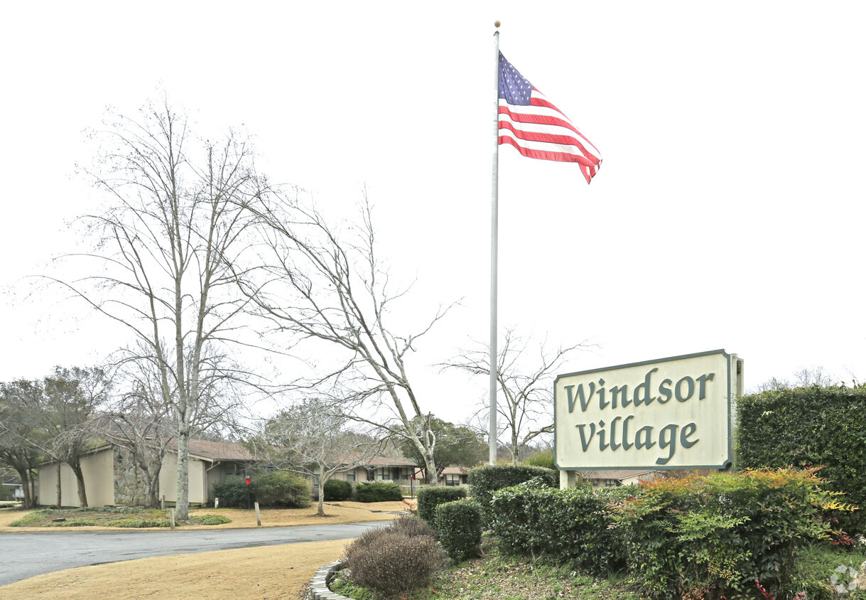 Primary Photo - Windsor Village Apartments