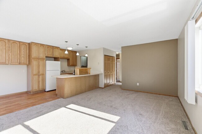 Foto del edificio - Griffin Court Apartments