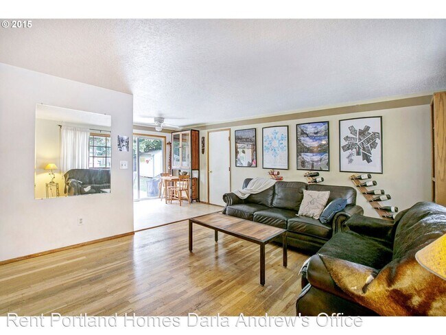 Foto del edificio - 3 br, 1 bath House - 17956 SW Sandra Lane