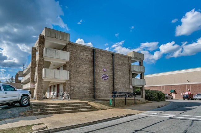 Foto del edificio - Cobblestone Court - Studio