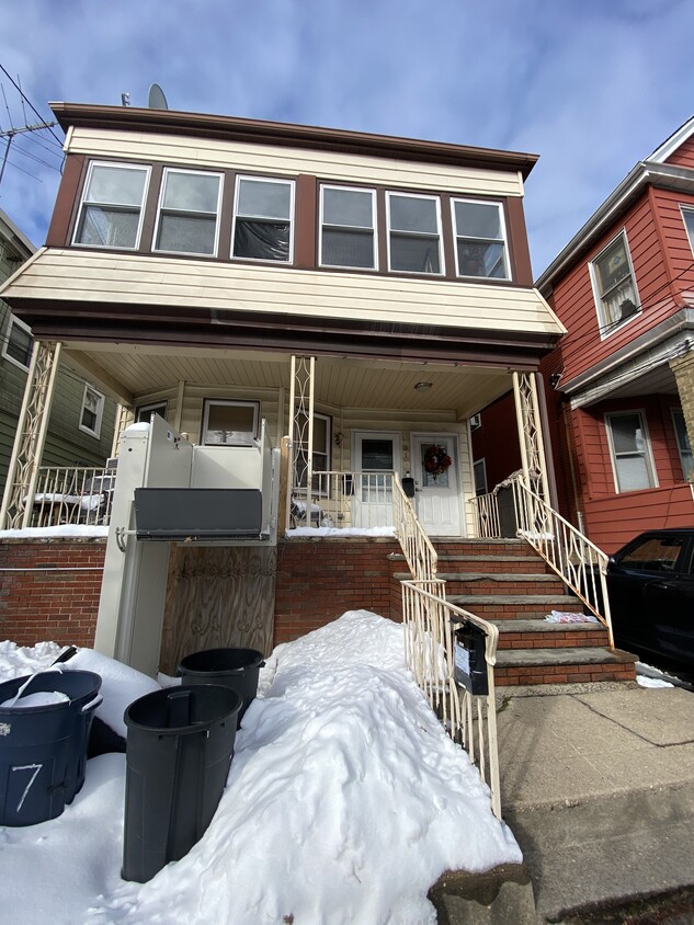 Primary Photo - 317 Avenue A