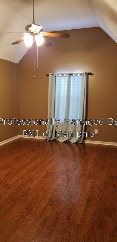 Foto del edificio - 8497 Highland Glen Cir N