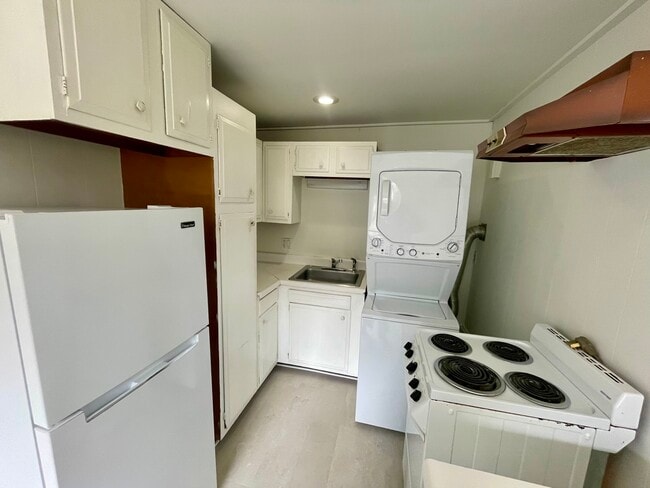 Foto del edificio - 4 Elm Ave