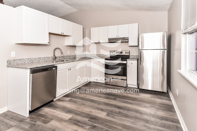 Foto del edificio - 7254 Pinedale Dr