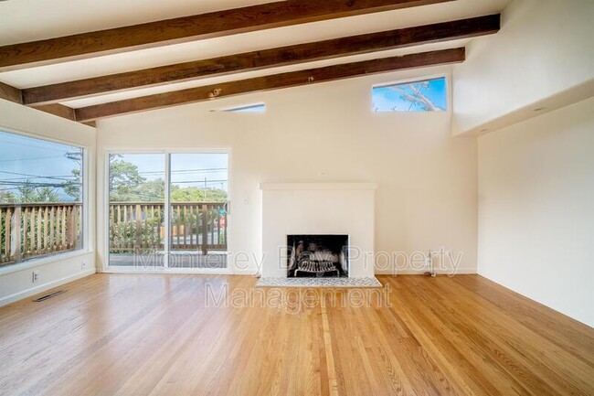 Foto del edificio - 1121 Prescott Ave