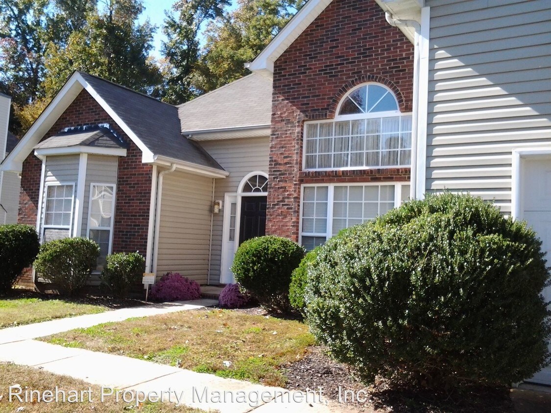 Foto principal - 3 br, 2 bath House - 855 Knightsbridge Road