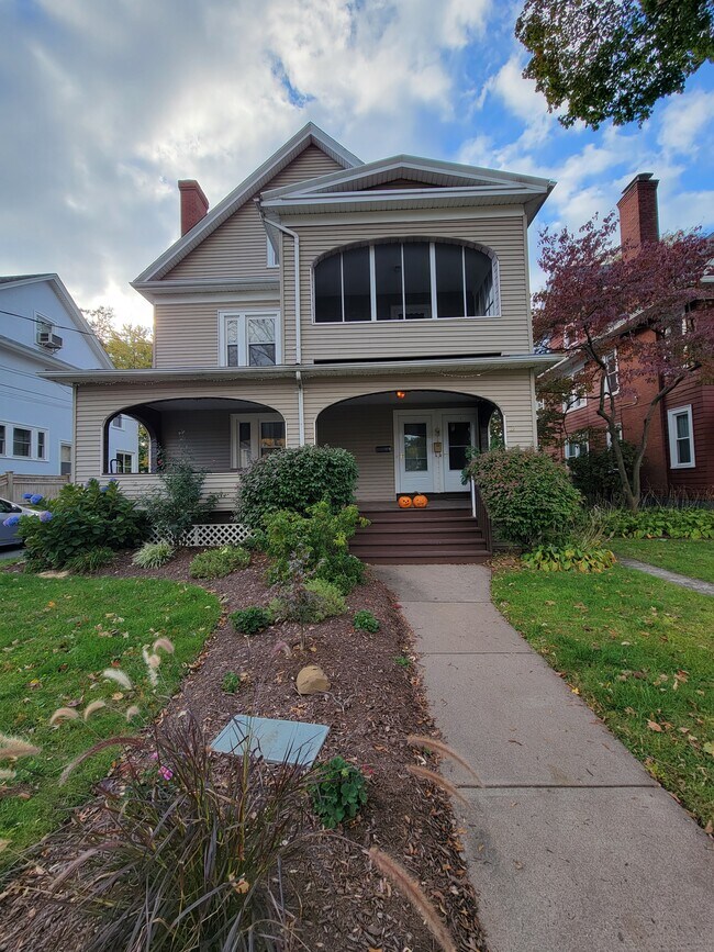 Building Photo - 27 Walkley Rd