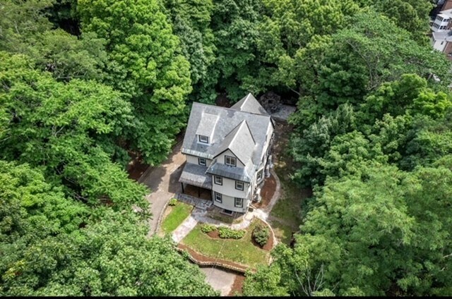 Building Photo - 136-2 Academy Hill Rd
