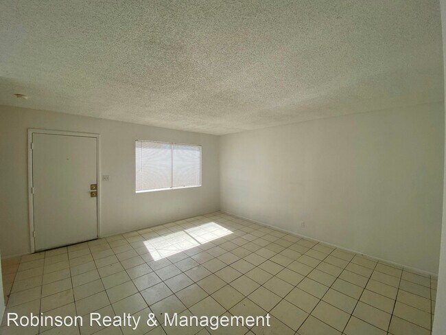 Building Photo - 5232 Pebble Beach Blvd