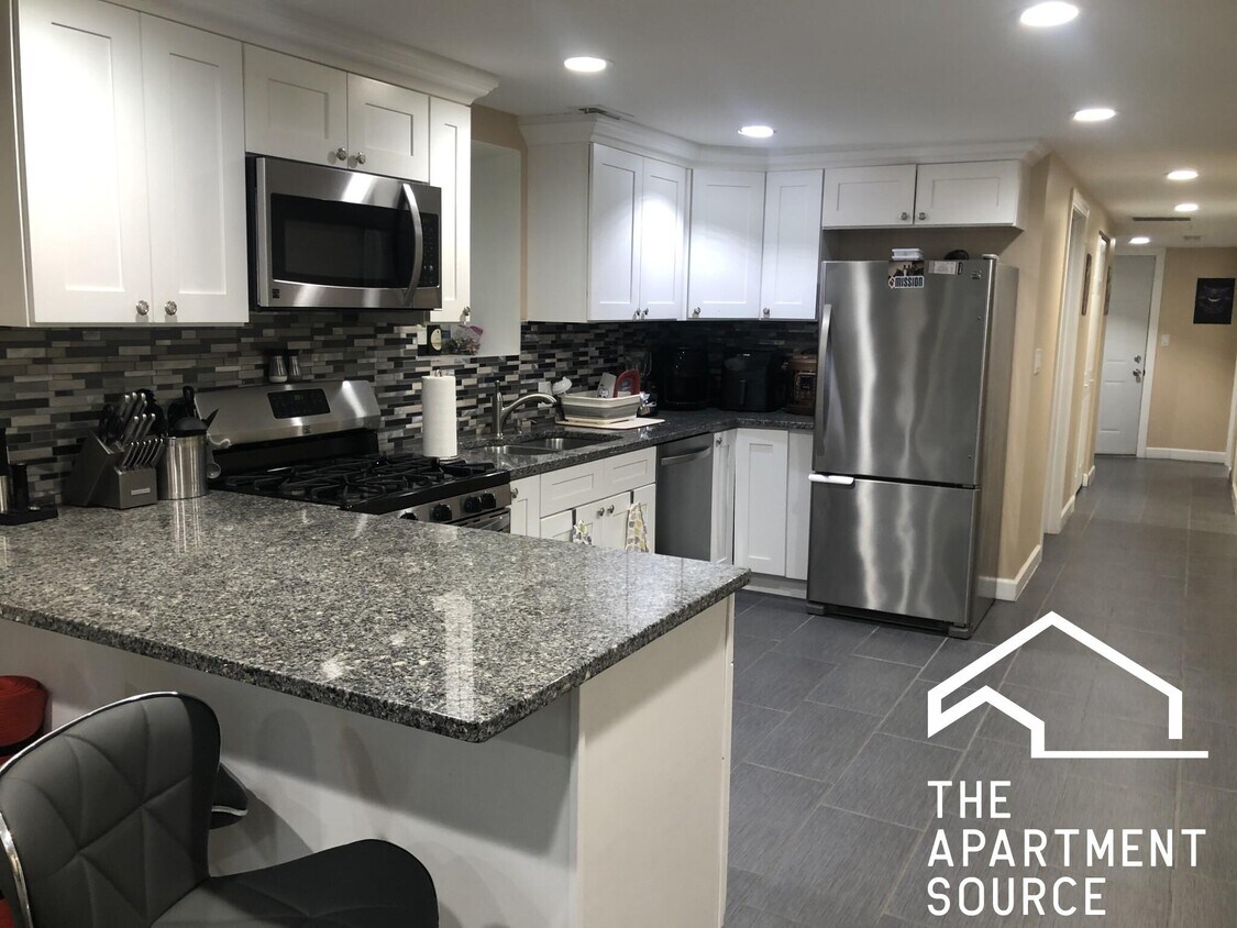 Foto principal - 2651 W Armitage Ave