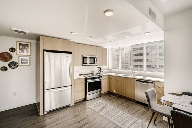 Foto del edificio - 1001 Minor Ave