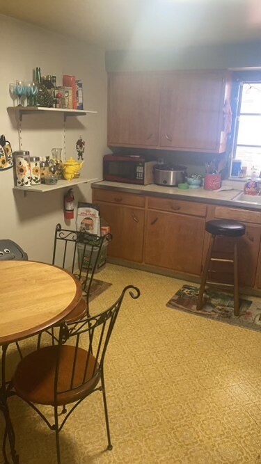 Foto del edificio - 1128 Arkansas Ave