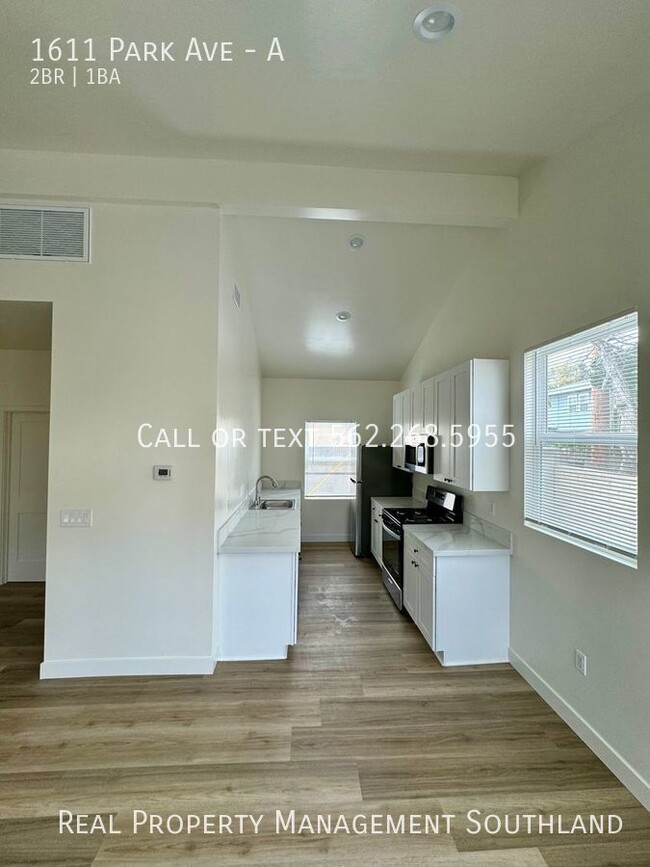 Building Photo - Brand New 2 Bed / 1 Bath Apartment for Ren...