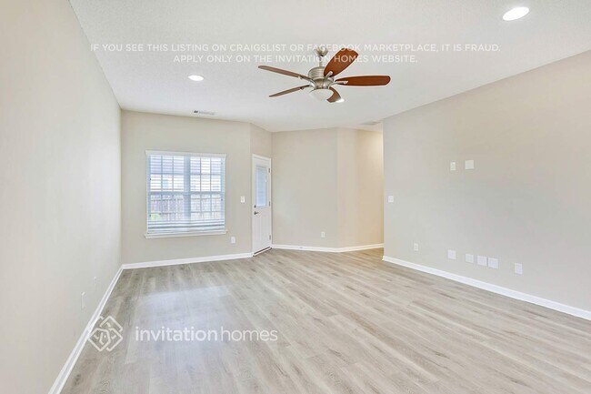 Foto del edificio - 805 City Park Dr