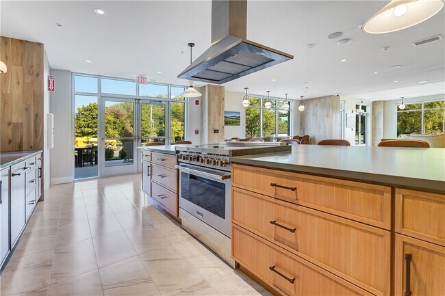 Foto del edificio - 160 School St