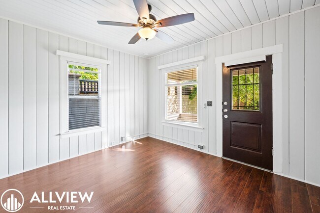 Foto del edificio - Inviting 2 Bed, 1 Bath Home Available Now ...