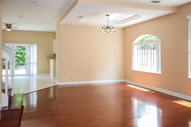Foto del edificio - 15748 SW 141st St