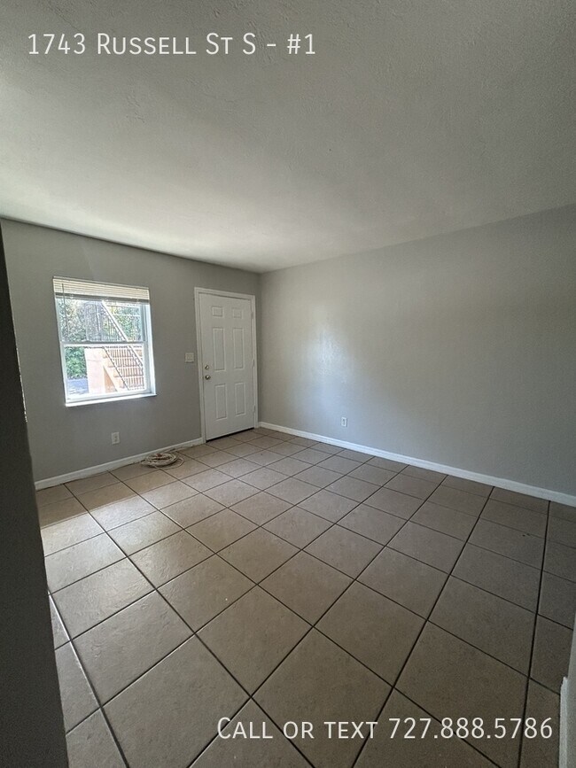 Foto del edificio - 1743 Russell St S