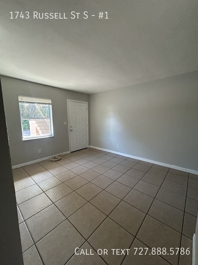 Building Photo - 1743 Russell St S