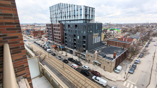 Building Photo - 1787 St Clair Av W