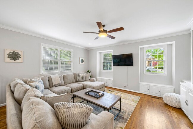 Foto del edificio - 550 High Point Ln