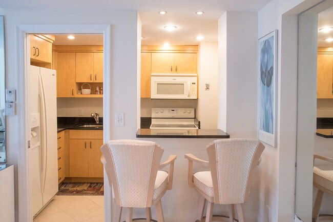 Foto del edificio - 2774 S Ocean Blvd