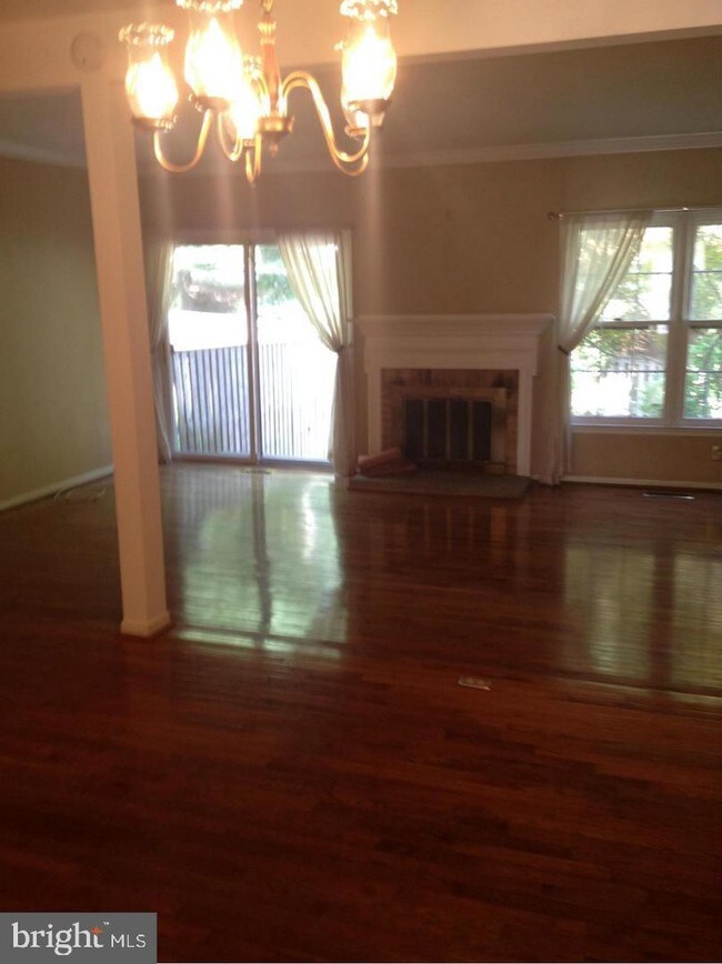 Foto del edificio - 7422 Chummley Ct