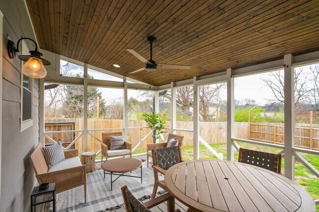 Building Photo - 106 Walnut Hill Dr