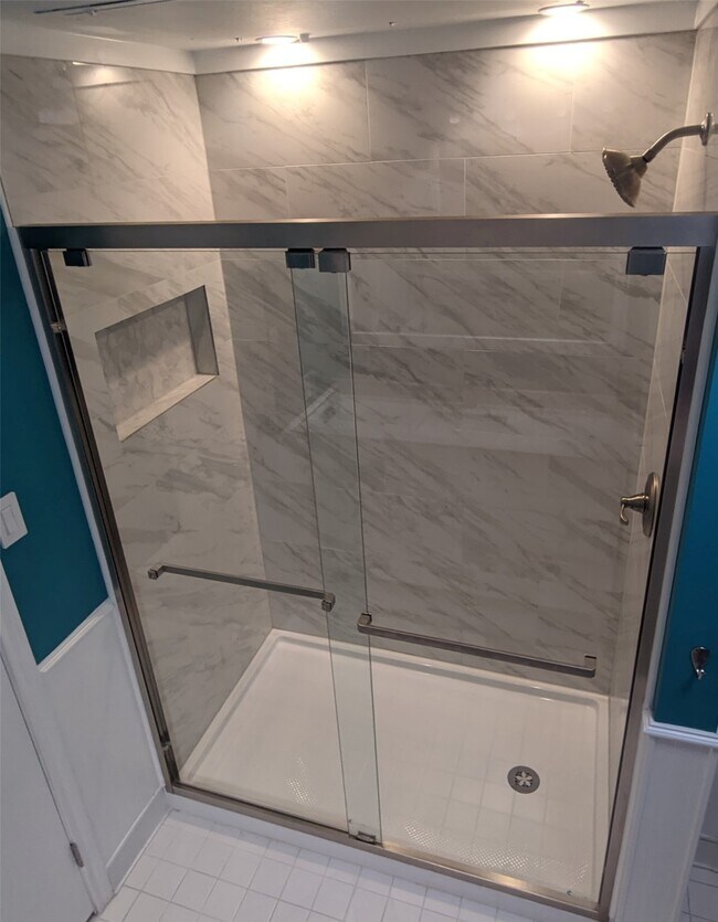 Foto del edificio - 793 Davis Rd