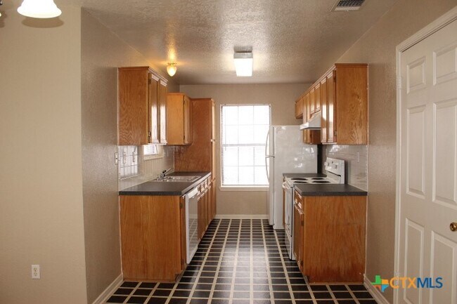 Foto del edificio - 3819 Oak Valley Dr