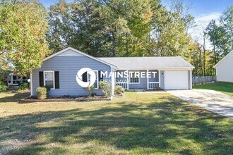 Building Photo - 1620 Stoneybrook Dr