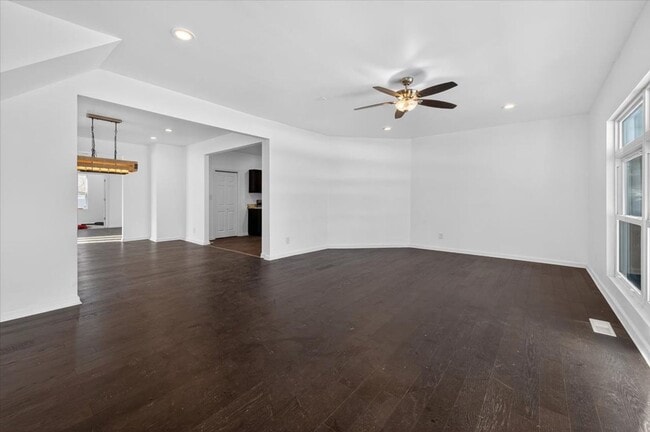 Photo - 2250 N Capitol Ave House