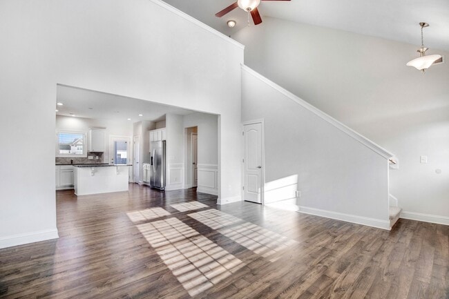 Building Photo - 106 Salmon Ln