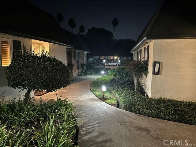 Foto del edificio - 1331 Victoria Dr