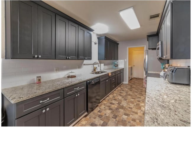 Building Photo - 9101 Gristmill Ct