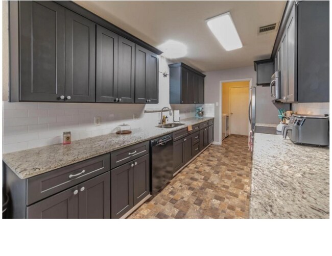 Foto del edificio - 9101 Gristmill Ct