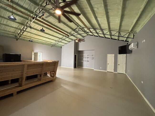 Foto del edificio - Studio Apartment FOR RENT in Dothan, AL!