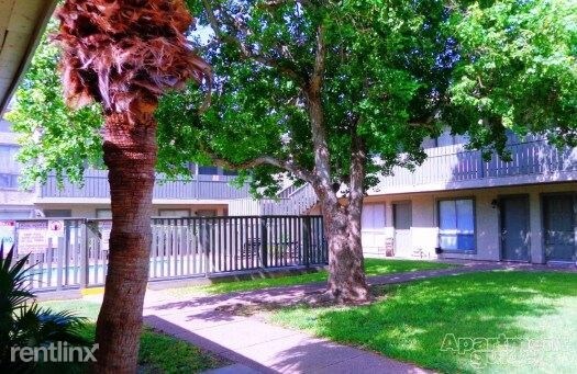 Foto del edificio - 4022 Montego Dr