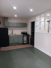 Building Photo - 112 Cleveland Ave