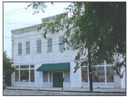 Primary Photo - Daphne Apartments