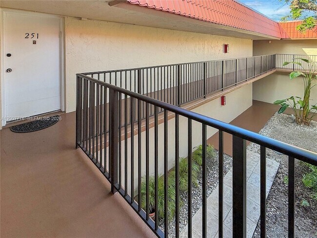 Foto del edificio - 10411 SW 108th Ave