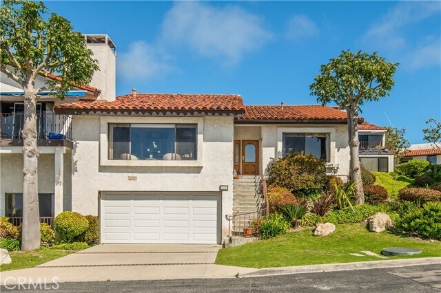 Primary Photo - 6624 Ocean Crest Dr