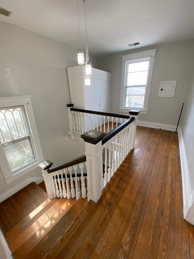 Staircase - 9 Vista Ave